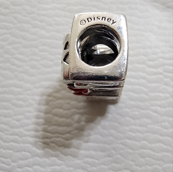 Pandora Disney Minnie Mouse Bow & Mum Charm - Picture 8 of 10